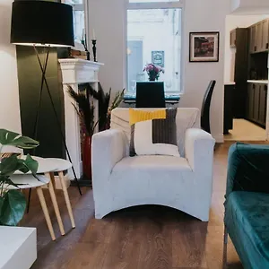 Contemporary Townhouse Holiday home